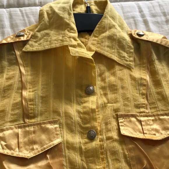 Button down Shirt - Picture 4 of 4